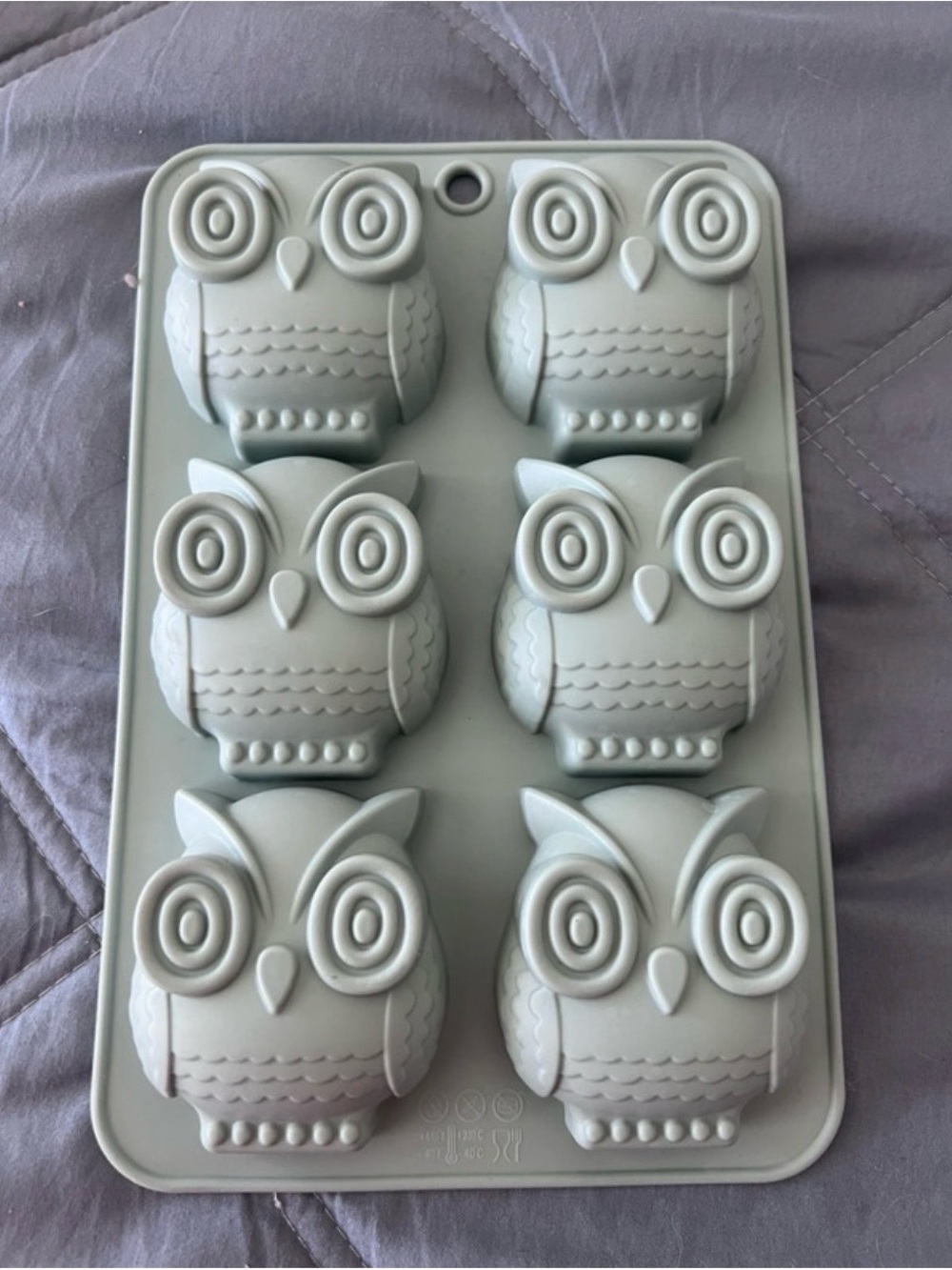Silicone Owl Mold Baking Tray - Light Gray